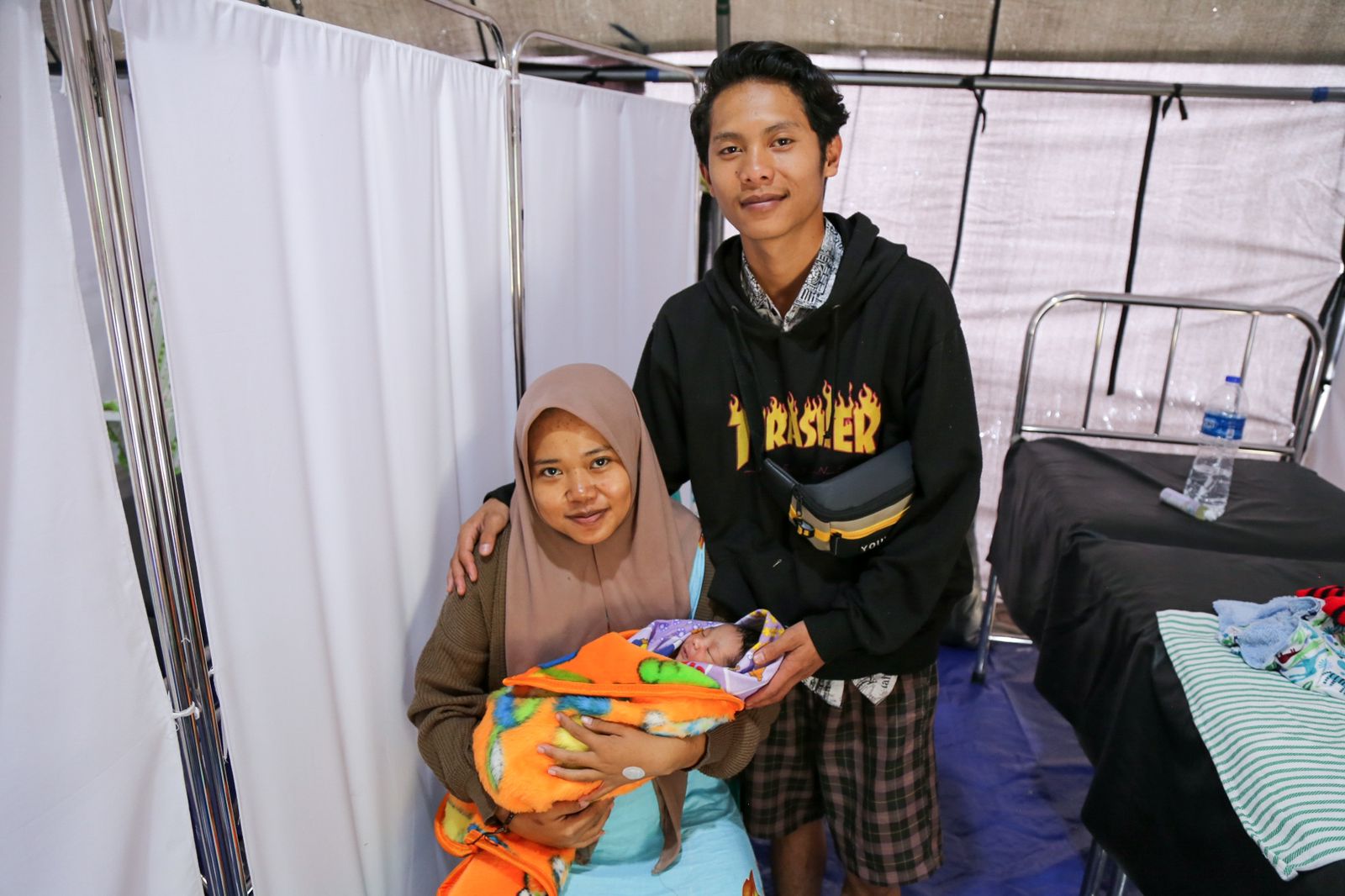 Giving Birth in Emergency Situation - UNFPA Indonesia