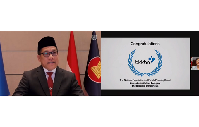 BKKBN Deputy Rizal Damanik delivers acceptance speech at the UN Population Award 2022