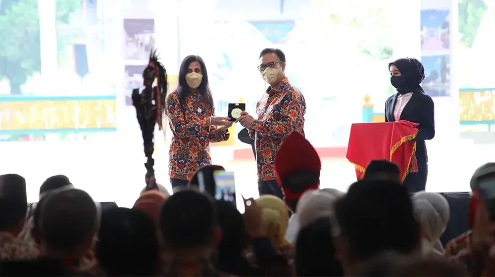 PRESS RELEASE - UNFPA Presents the 2022 UN Population Award to Chief of National Population and Family Planning Board (BKKBN) and President Joko Widodo at National Family Day